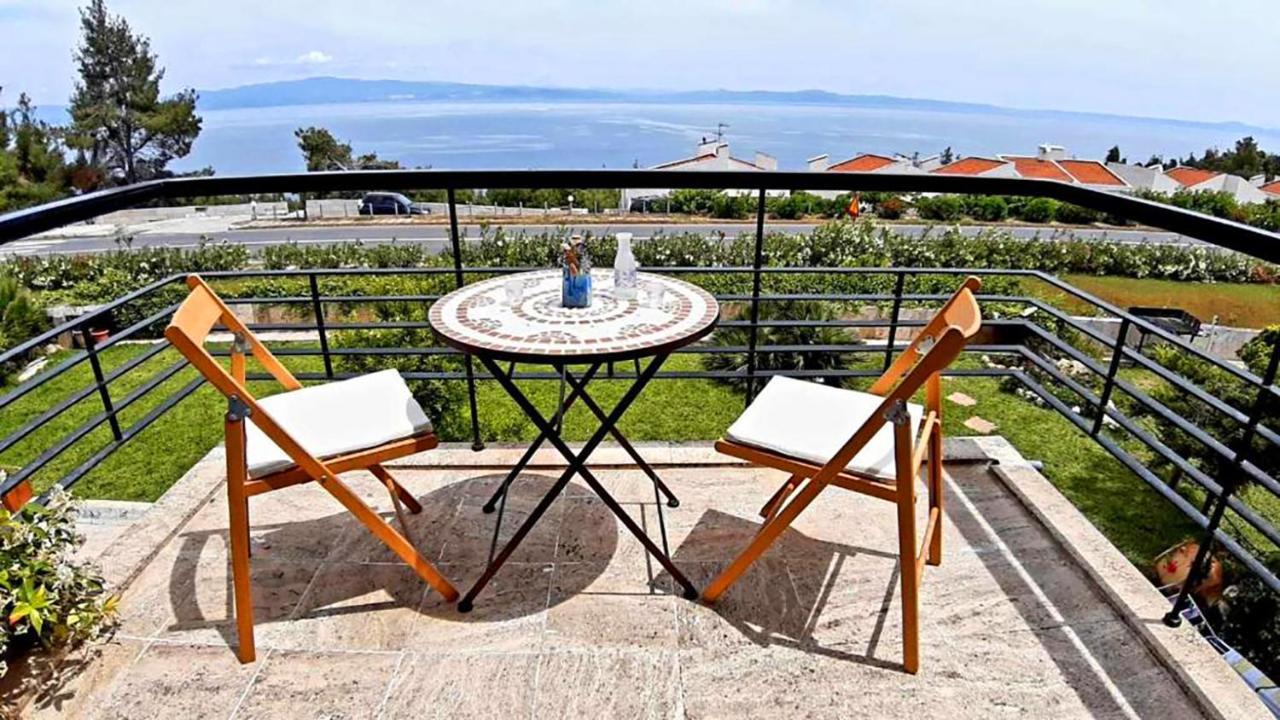Olia Sea View Shared Pool Villa, Néa Fókaia Dış mekan fotoğraf
