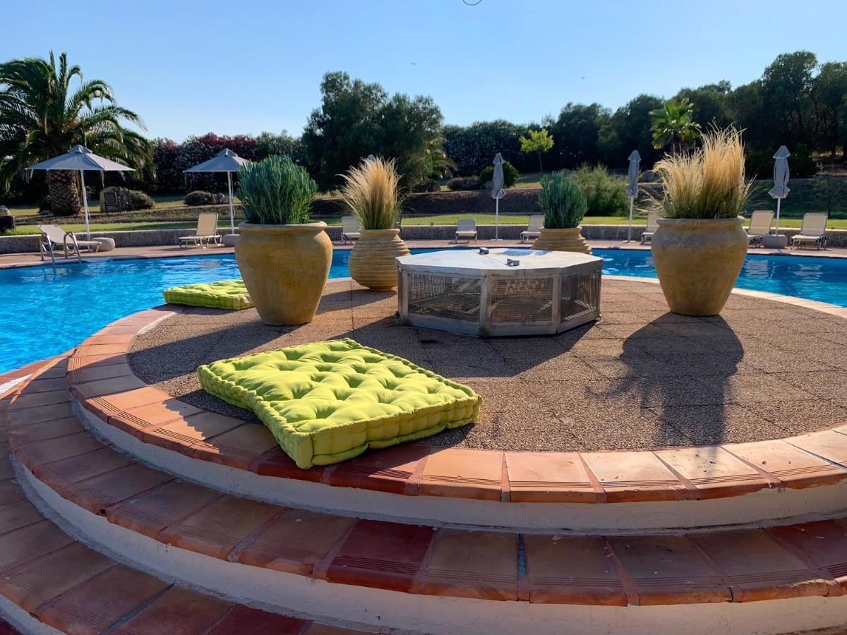 Olia Sea View Shared Pool Villa, Néa Fókaia Dış mekan fotoğraf
