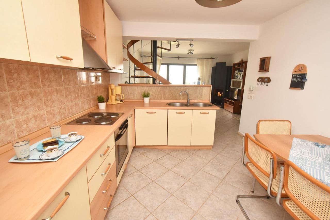 Olia Sea View Shared Pool Villa, Néa Fókaia Dış mekan fotoğraf