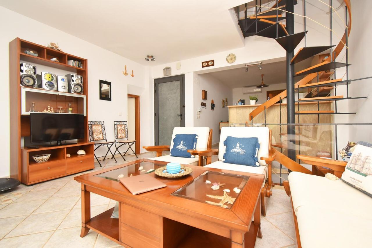 Olia Sea View Shared Pool Villa, Néa Fókaia Dış mekan fotoğraf